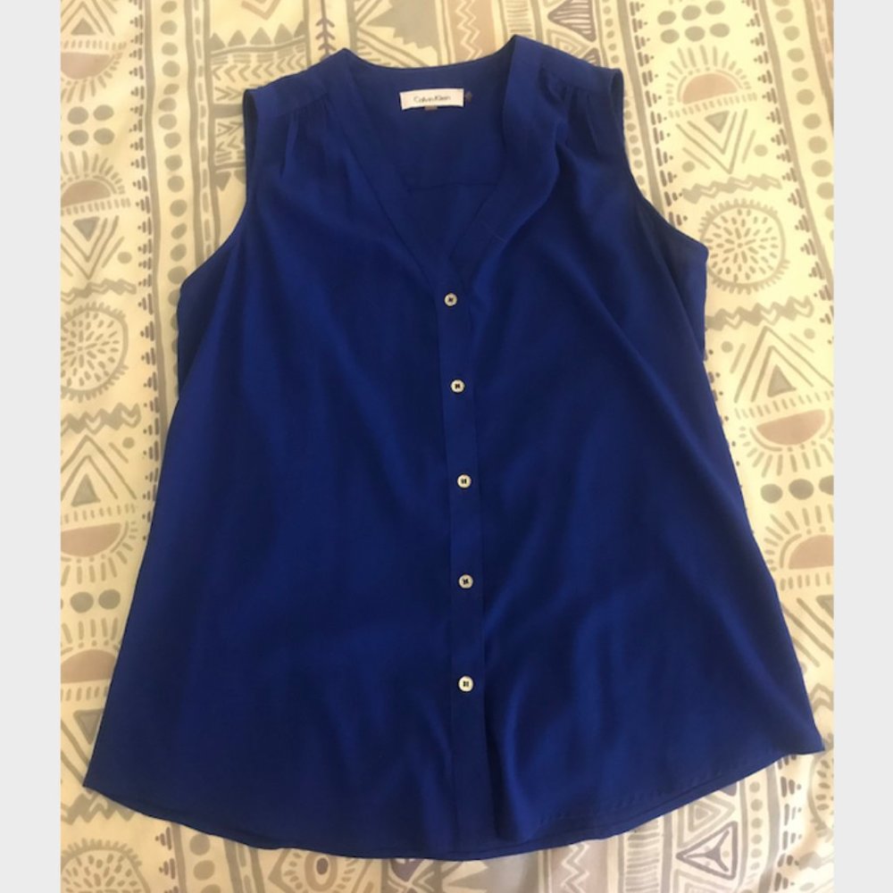 Blue Sleeveless Calvin Klein Button-Up Top (S)